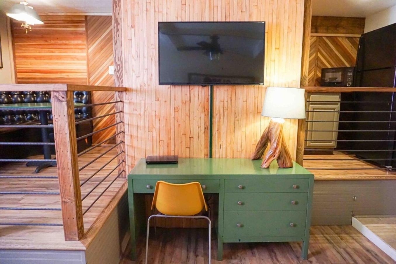 Miners Suite-Centrally Located In Shaver Lake 셰이버호 외부 사진